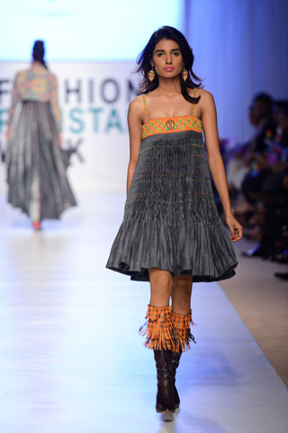 Warda Saleem Collection at FPW 2012 Day 1
