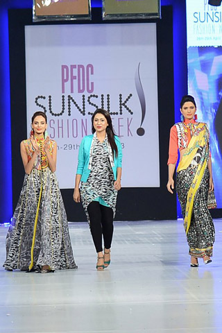 Wardha Saleem Collection at PFDC SFW Day 4
