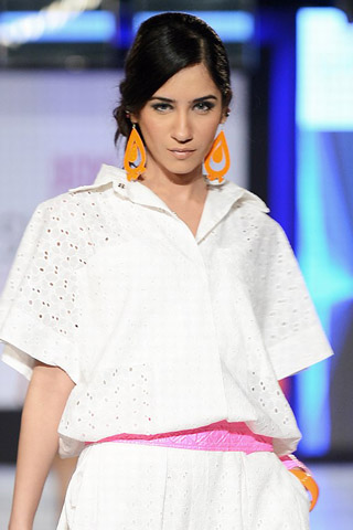 Yahsir Waheed Collection at PFDC Sunsilk Fashion Week