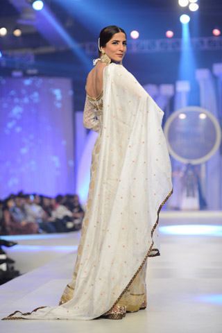 Zaheer Abbas Collection at Pantene Bridal Couture Week 2013