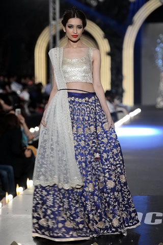Zara Shahjahan at PFDC Lâ€™Oreal Paris Bridal Week 2013