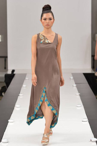 2013 Ashraf Valliani Washington DC Spring Zimra Collection