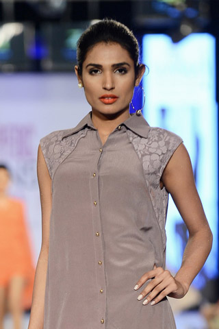 Zonia Anwar Collection at PFDC Sunsilk Fashion Week