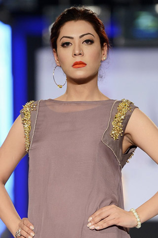 Zonia Anwar Collection at PFDC Sunsilk Fashion Week