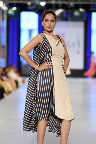 Zonia Anwar Collection at PFDC Sunsilk Fashion Week Day 3