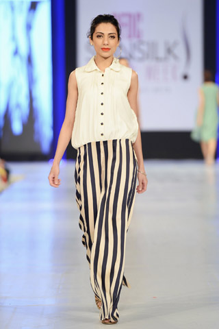 Zonia Anwar Collection at PFDC Sunsilk Fashion Week Day 3