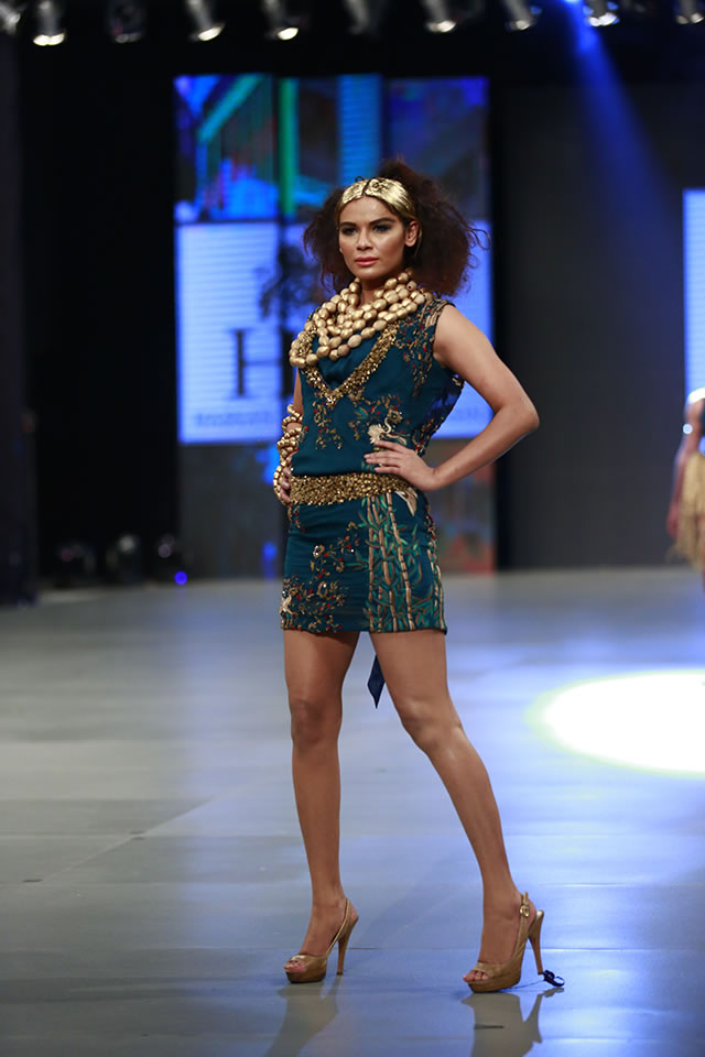 2016 PFDC Sunsilk Fashion Week HSY Formal Collection Pictures