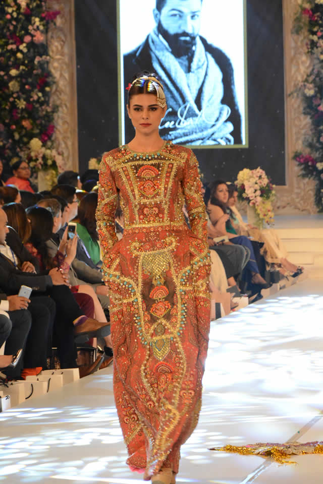 2015 PFDC LOreal Paris Bridal Week Ali Xeeshan Formal Dresses Pics