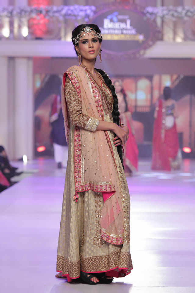 Ayesha Ibrahim Collection Telenor Bridal Couture Week 2015 Pics