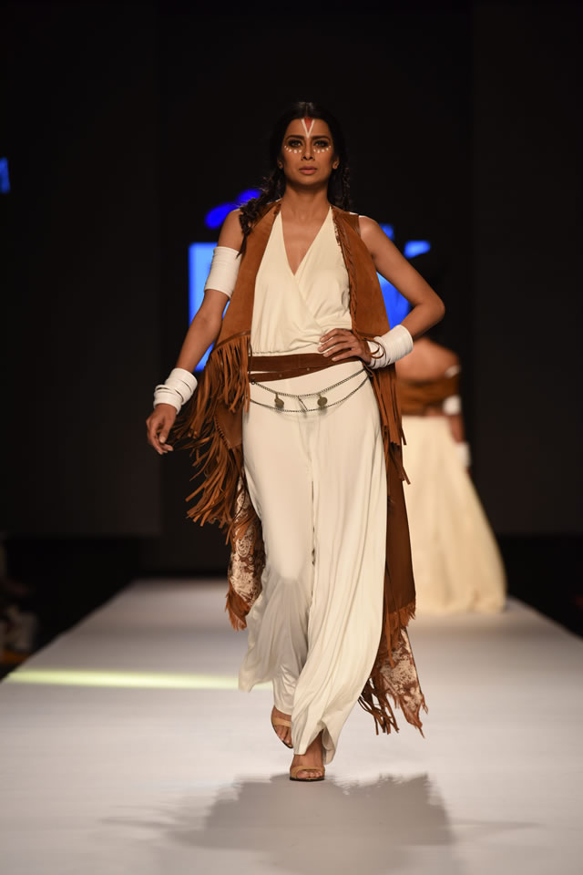 2015 Telenor Fashion Pakistan Week Body Focus Collection Images