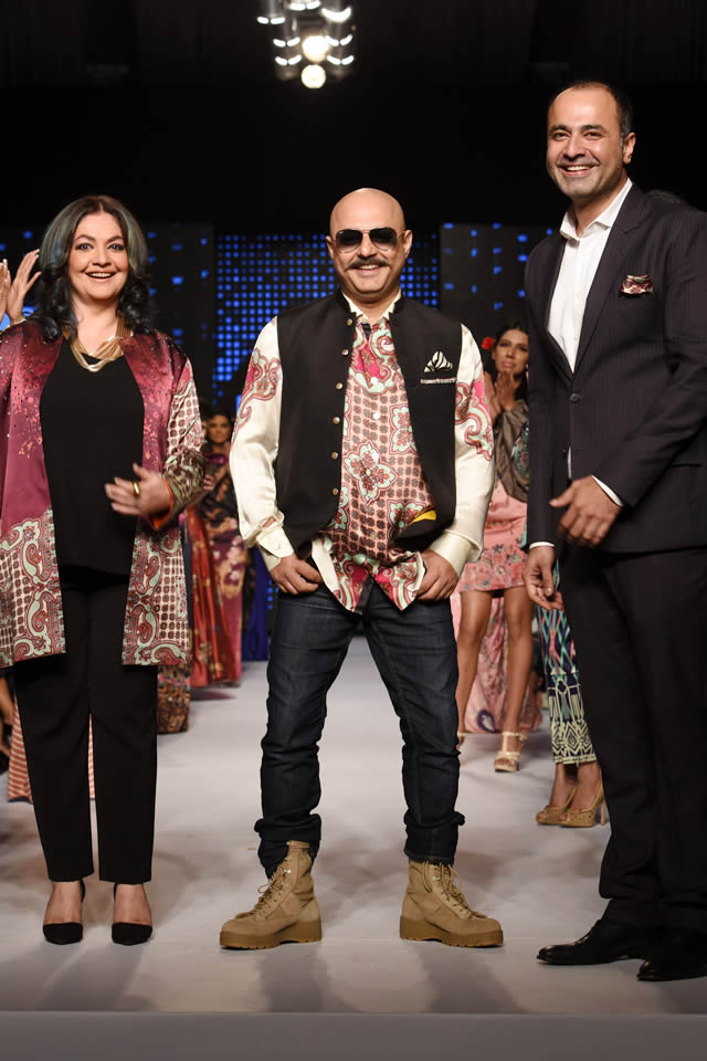 Telenor Fashion Pakistan Week Deepak Perwani Dresses