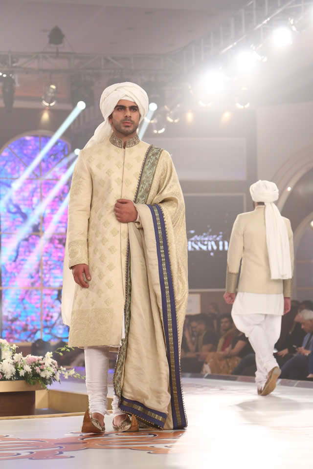 Fahad Hussayn Dresses Collection Picture Gallery