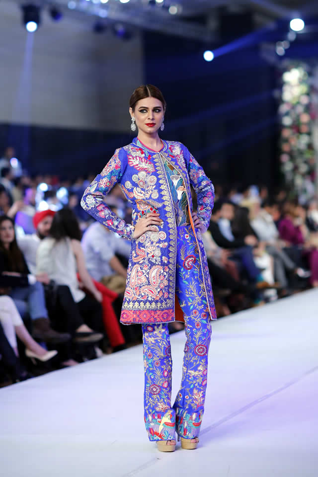 Kamiar Rokni Dresses PFDC Loreal Paris Bridal Week 2015 Images