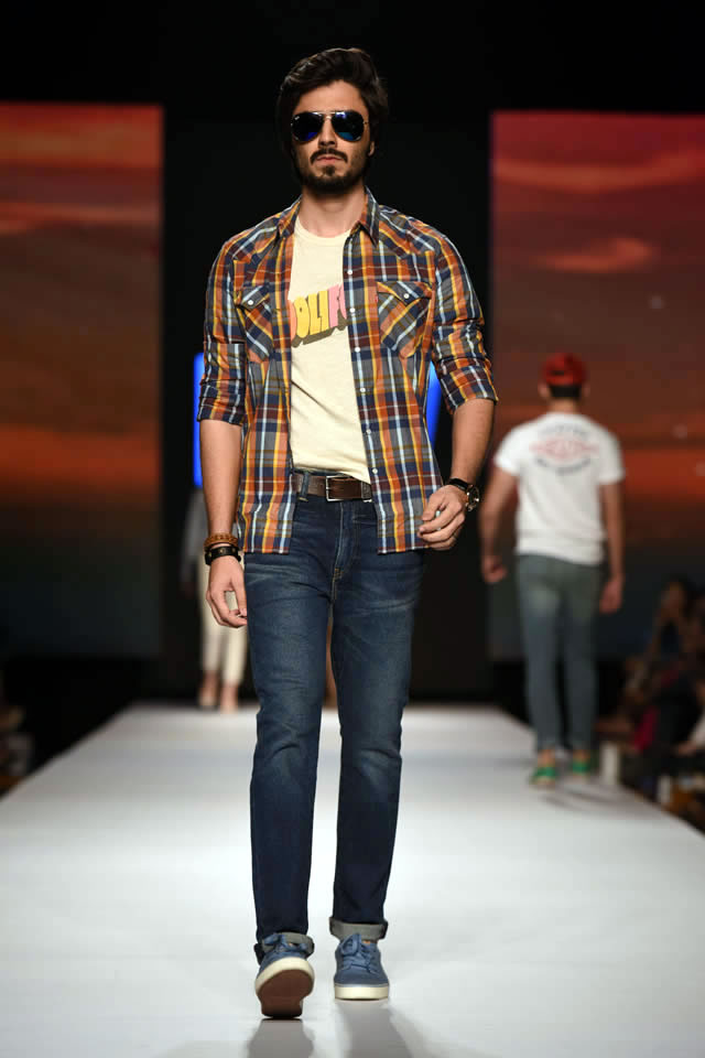 2015 Telenor Fashion Pakistan Week Levis Formal Colleciton