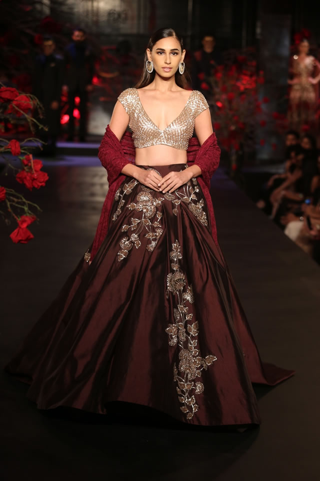 Manish Mahotra Dresses Collection 2015 Photo Gallery
