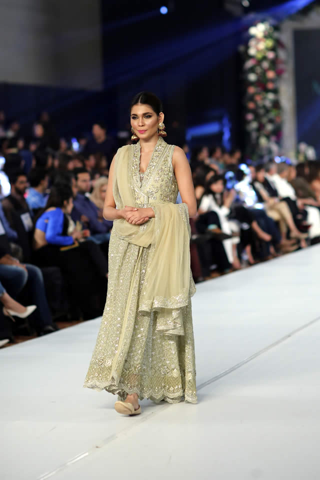 Misha Lakhani Collection PFDC Loreal Paris Bridal Week 2015 Pics
