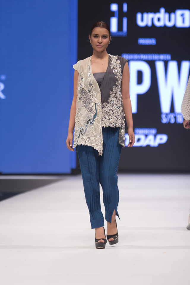 2016 Fashion Pakistan Week Nida Azwer Dresses Collection