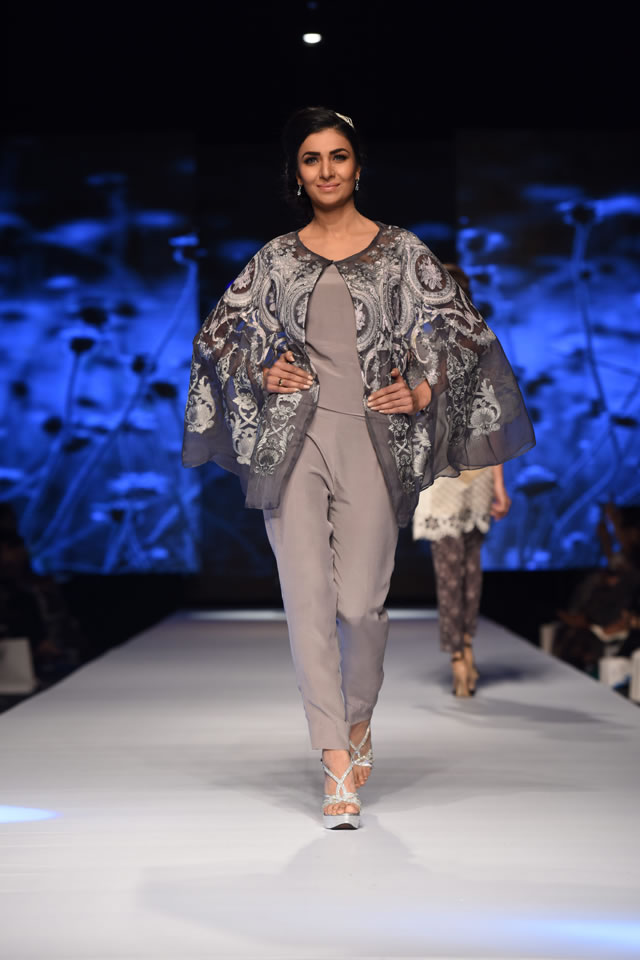 2015 NIDA AZWER    Collection