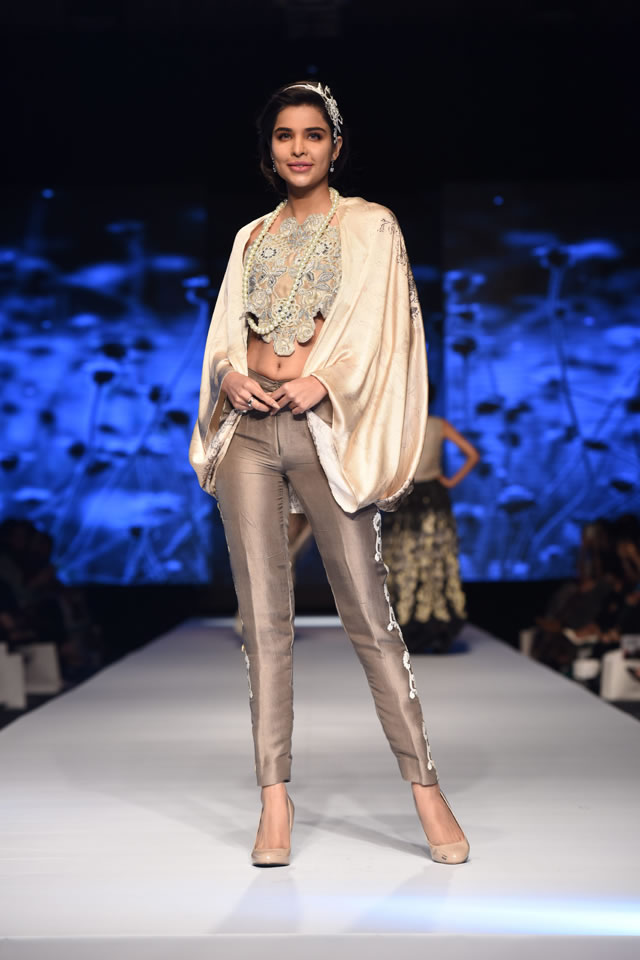 Nida Azwer SS Pret Collection TFPW 15