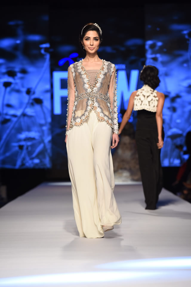 NIDA AZWER  2015 SS Pret Collection