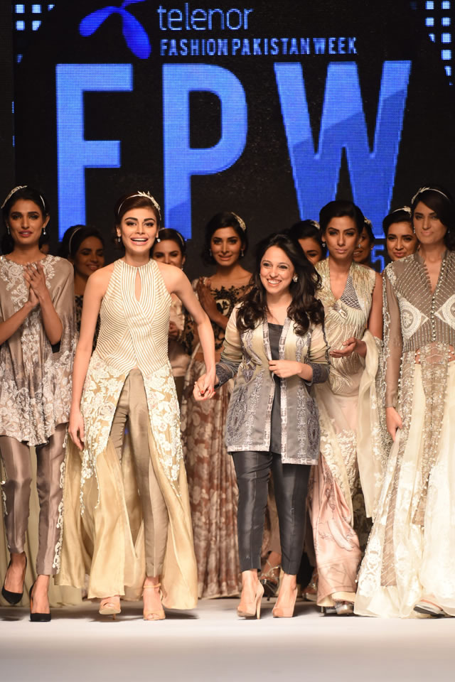 Latest Collection SS Pret by NIDA AZWER  2015