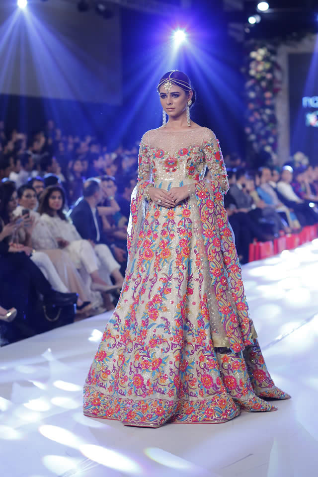 PFDC Loreal Paris Bridal Week 2015 Nomi Ansari Dresses Gallery