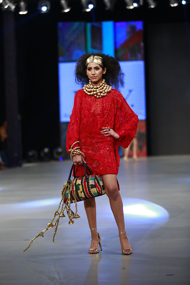PFDC Sunsilk Fashion Week 2016 HSY Formal Collection Pictures