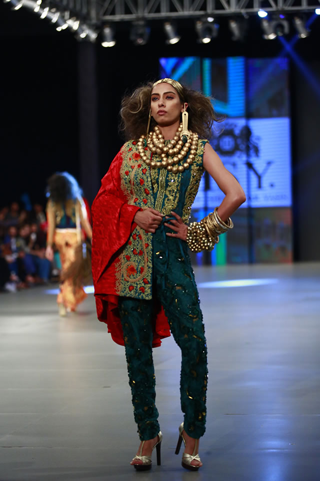 PSFW 2016 HSY Dresses Gallery
