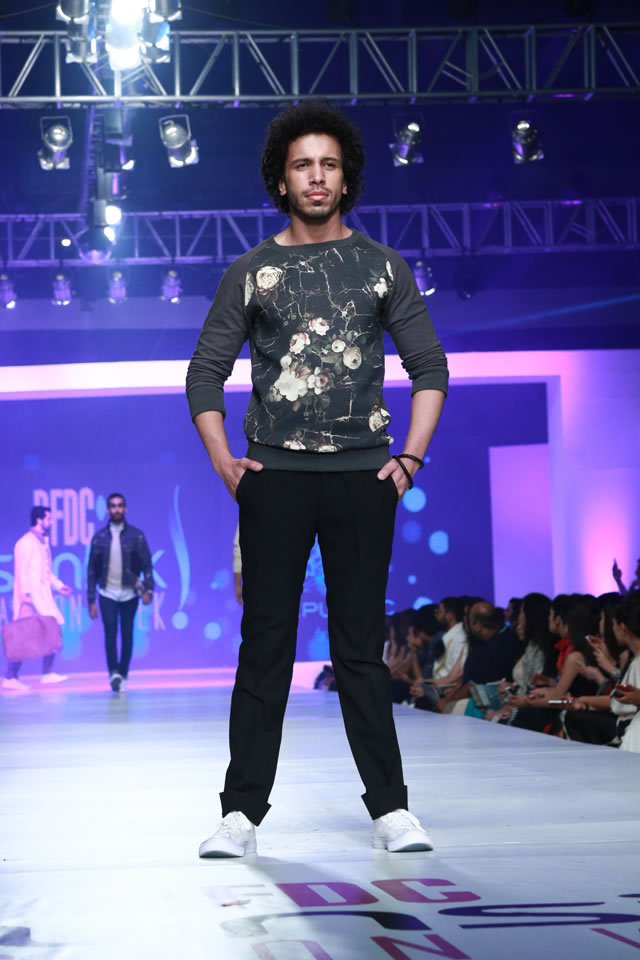 REPUBLIC BY OMAR FAROOQ AT COLLECTION PFDC Sunsilk Fashion Week 2015
