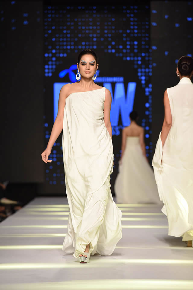 2015 Rizwanullah Telenor Fashion Week