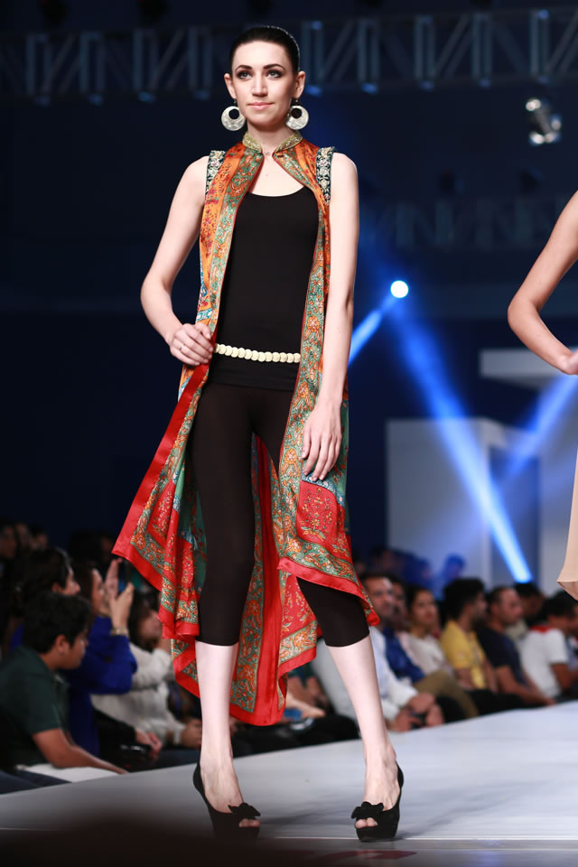 PFDC Latest 2015 SHIRIN HASSAN â€˜ROCK N ROLLAâ€™ Sunsilk Fashion Week Collection
