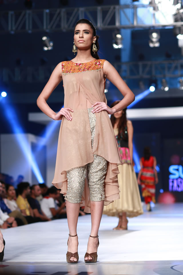 PFDC Latest SHIRIN HASSAN â€˜ROCK N ROLLAâ€™ Sunsilk Fashion Week Collection