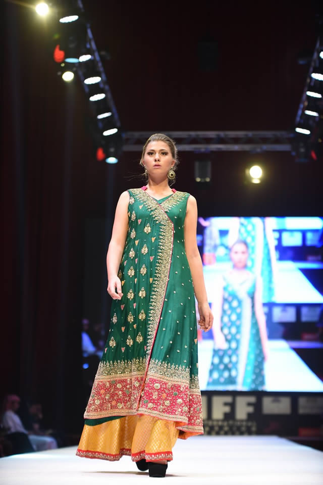 Fashion Designer Sadaf Amir Dresses International Fashion Festival 2015