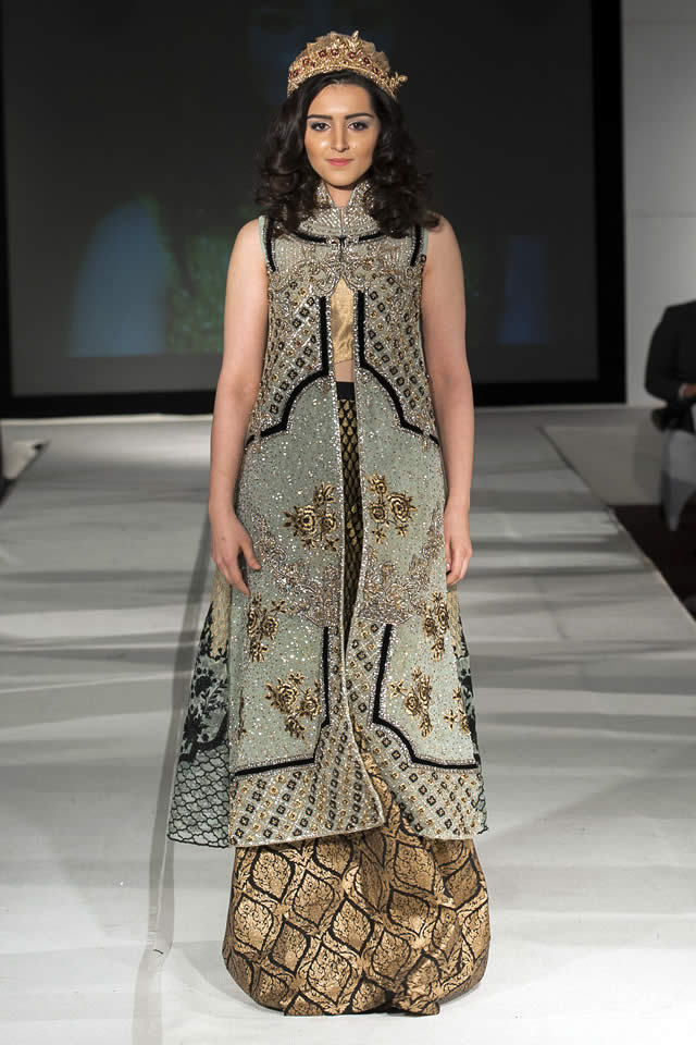 2015 Pakistan Fashion Extravaganza London Saira Rizwan Wedding Colleciton