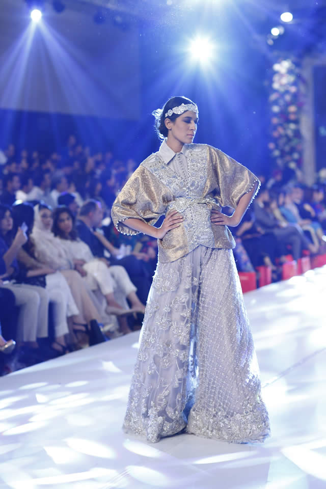 2015 PFDC Loreal Paris Bridal Week Saira Shakira Dresses Collection Photos