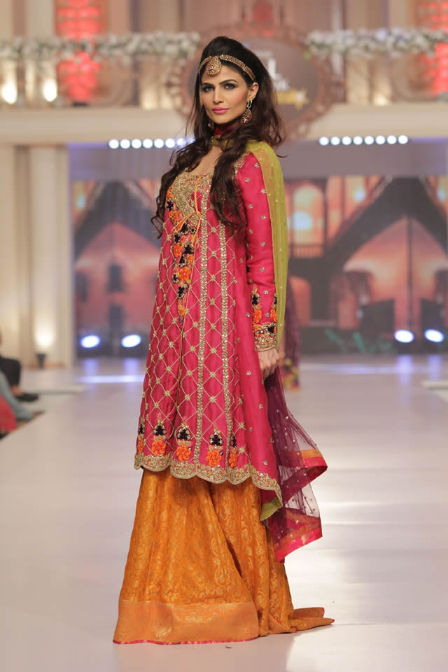 2015 Telenor Bridal Couture Week Sana Abbas Bridal Dresses Picture Gallery