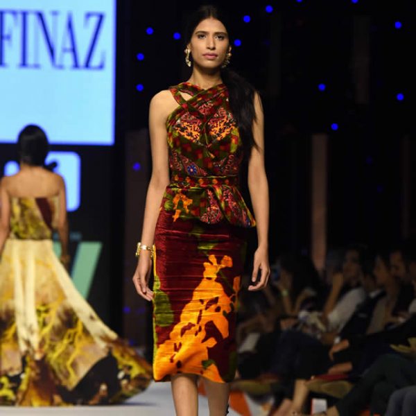 Sana Safinaz Fashion Pakistan Week W/F 2015