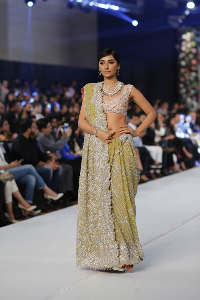 Designer Sana Safinaz Collection PFDC Loreal Paris Bridal Week 2015 Pics