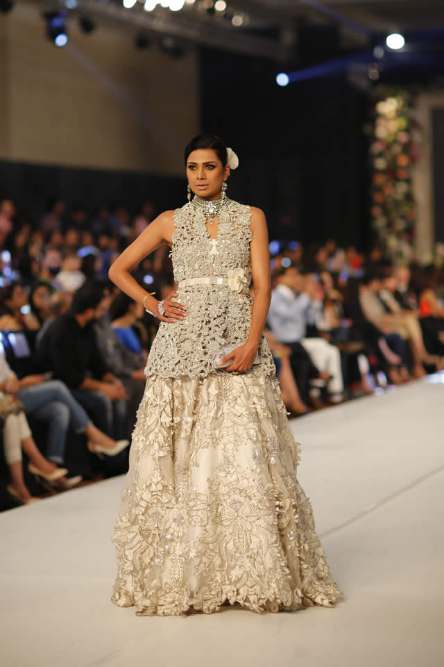 2015 Sana Safinaz Dresses Collection