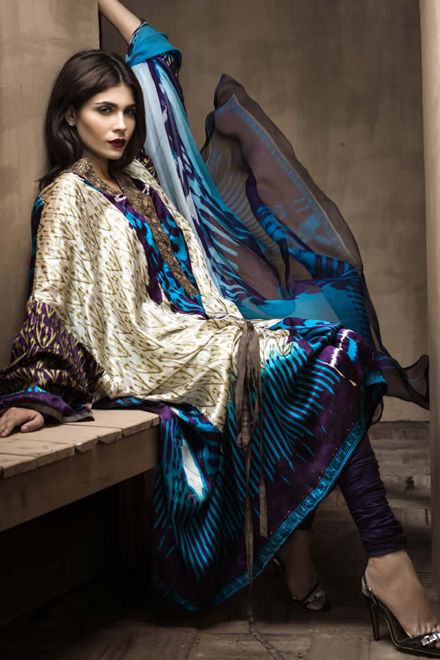 2015 Sana Safinaz Latest Silk Dresses Picture Gallery