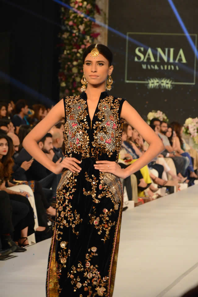 PFDC LOreal Paris Bridal Week 2015 Sania Maskatiya Summer Dresses