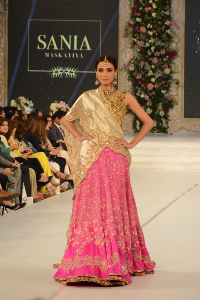 2015 PFDC LOreal Paris Bridal Week Sania Maskatiya Formal Dresses Pics