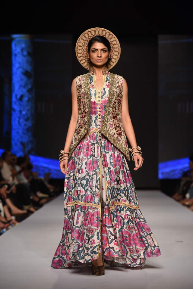 2015 Telenor Fashion Pakistan Week Shamaeel Ansari Dresses