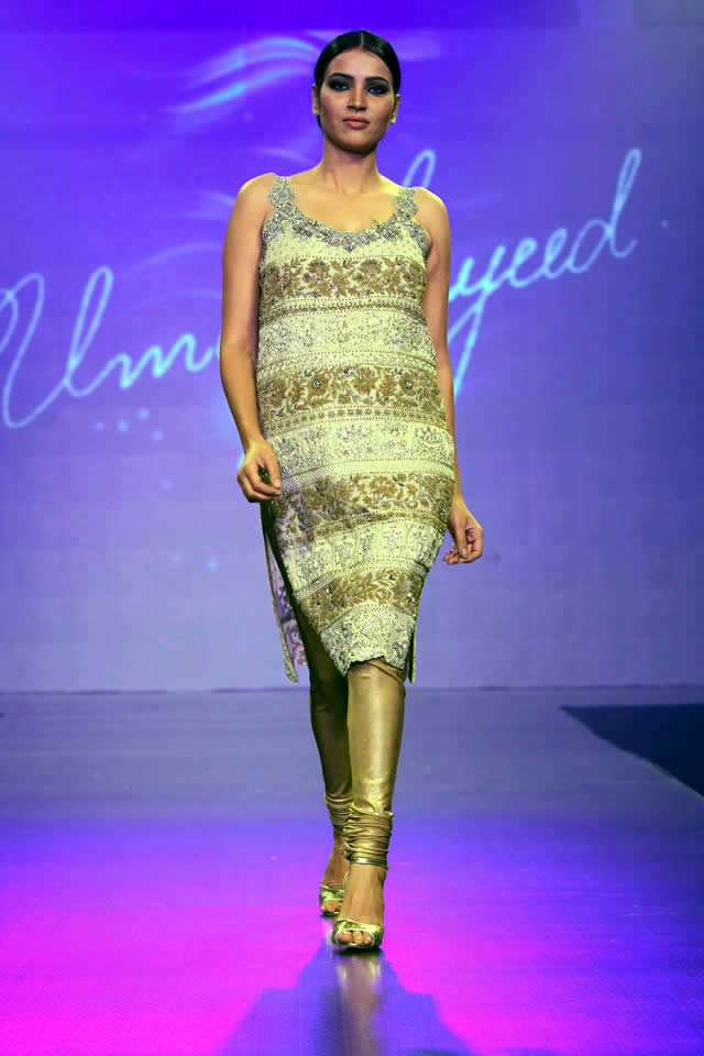 Umar Sayeed Dresses Shaan-e-Pakistan Fashion Show 2015 Images