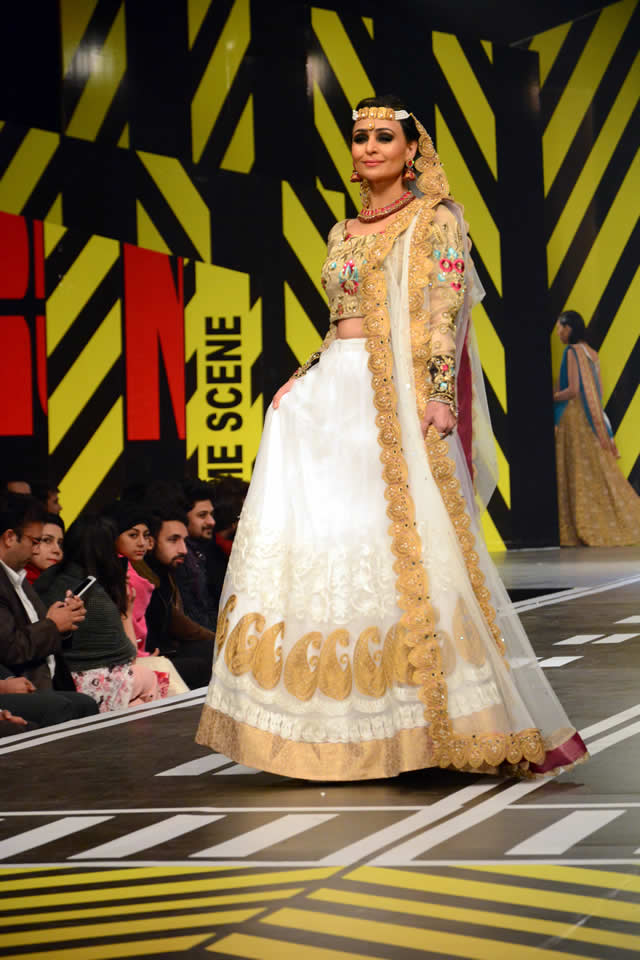 Waseem Noor Dresses Collection 2016 Photo Gallery