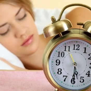 7 Ways To Fall Asleep Easier As a Teen
