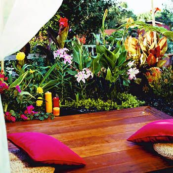 A Billowy Retreat For Your Backyard