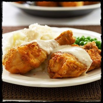 Fried Chicken with Creamy Gravy