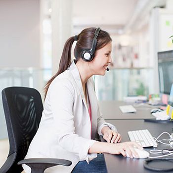 Ways To Stay Comfortable At Your Work Desk
