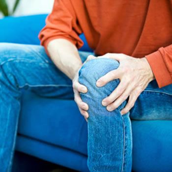 Men Who Ignore Knee Pain Risk Worse